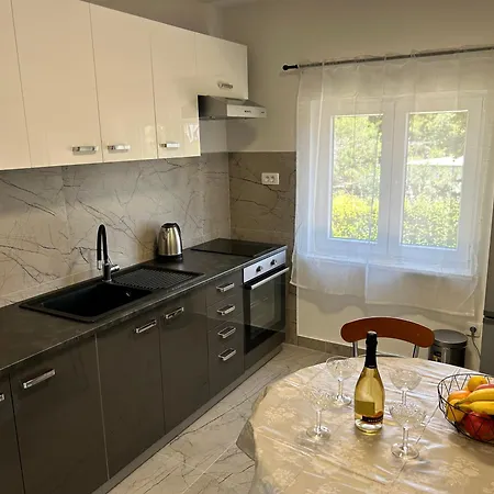 Branko Apartment Banjole