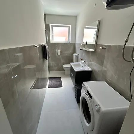 Branko Apartment *